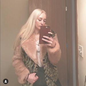 LOWEST Jakke Faux Fur Coat